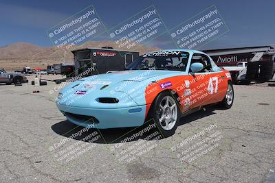 media/May-31-2025-CalClub SCCA (Sat) [[2c1a04e1ee]]/Around the Pits/